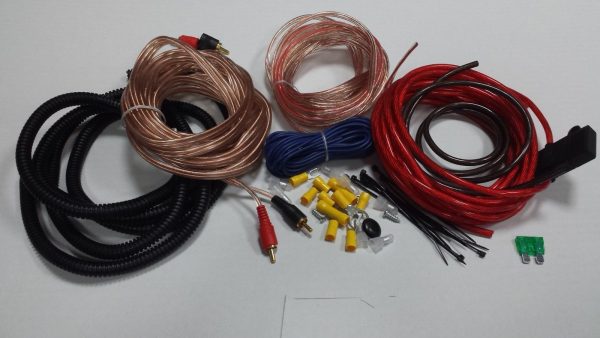 10 AWG 600W AMP/AMPLIFIER WIRING KIT TEN GAUGE POWER CABLE + FUSE HOLDER